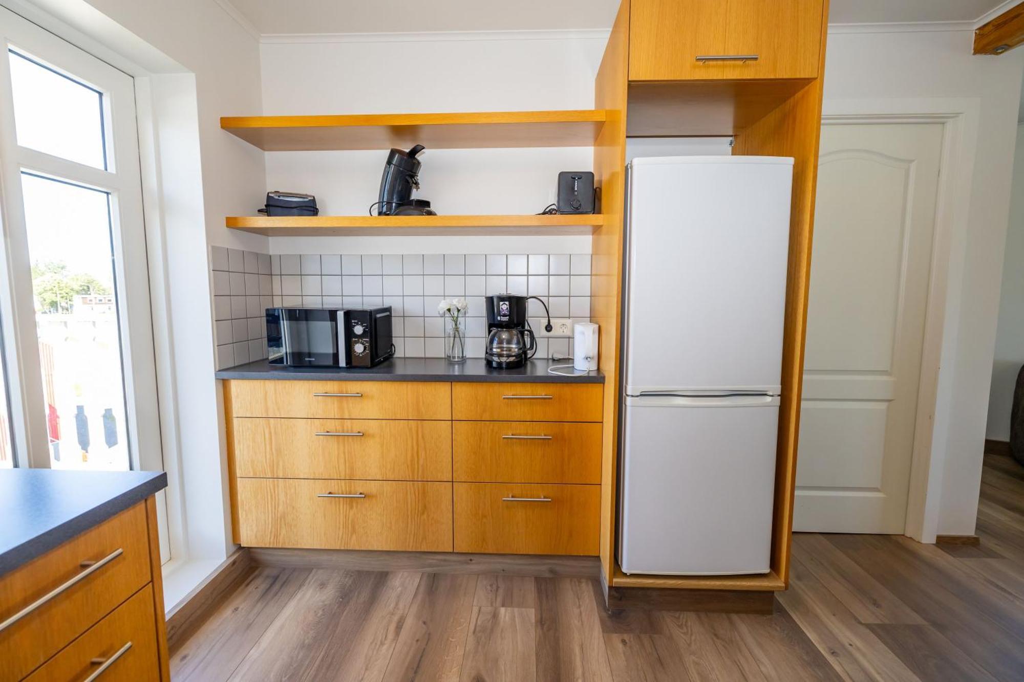 Steinaskjol Apartments 아퀴레이리 외부 사진