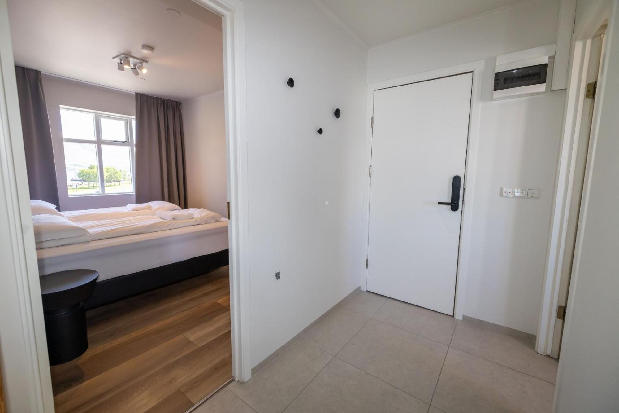 Steinaskjol Apartments 아퀴레이리 외부 사진