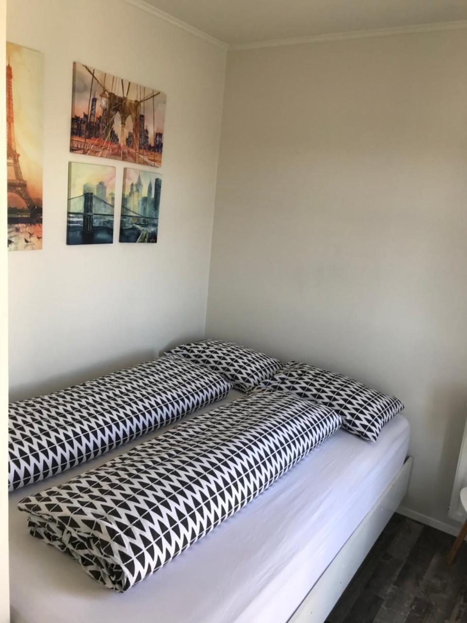Steinaskjol Apartments 아퀴레이리 외부 사진